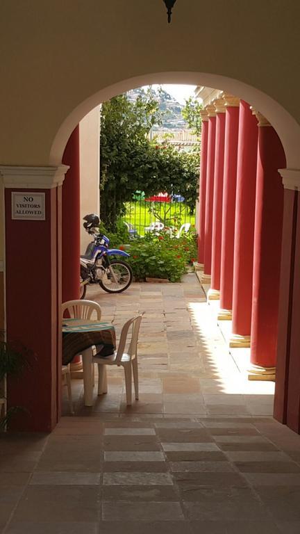 Villa Oropeza Hostel Sucre Exterior foto